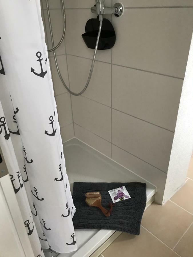Helenes Auf Dem Bauernhof - Lausitzer Seenland Apartamento